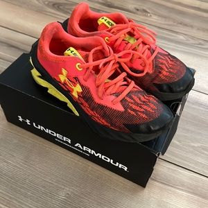 Under Armour Charged Scramjet Shoes